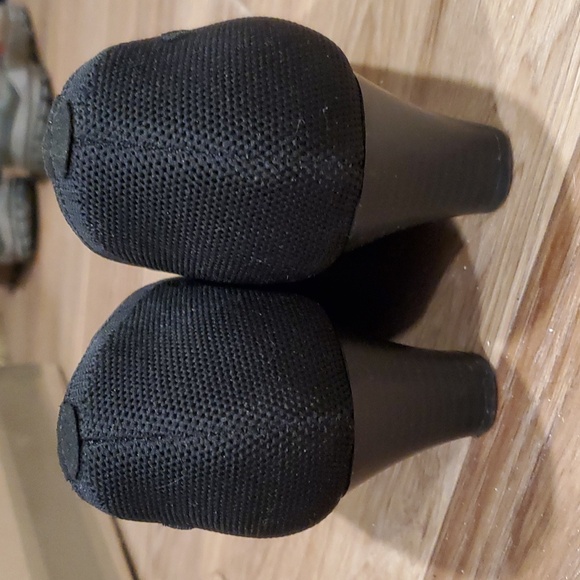 Vivaia black heels - Picture 3 of 4